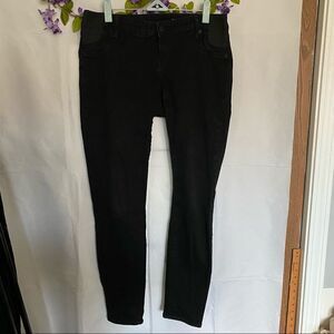 Gap 1969 maternity True Black skinny jeans,